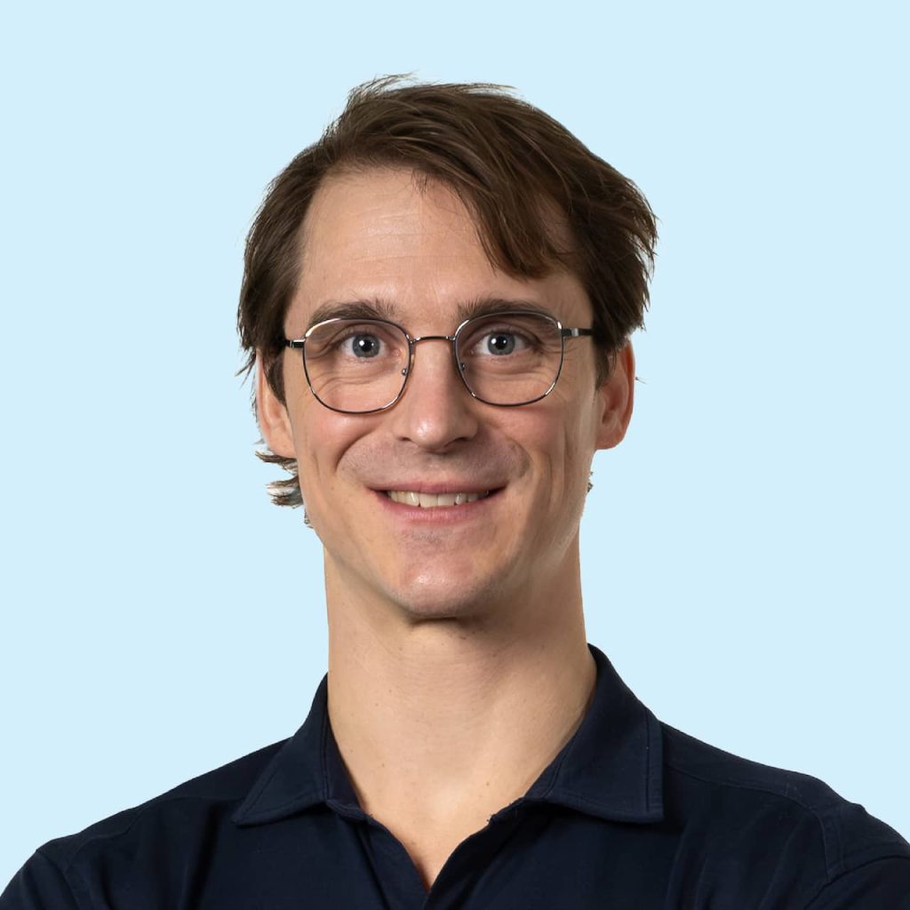 Alexander Mudge, Rugcentrum Hilversum